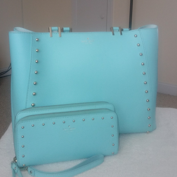 kate spade Handbags - *1 DAY SALE * Kate Spade Satchel/ wallet combo